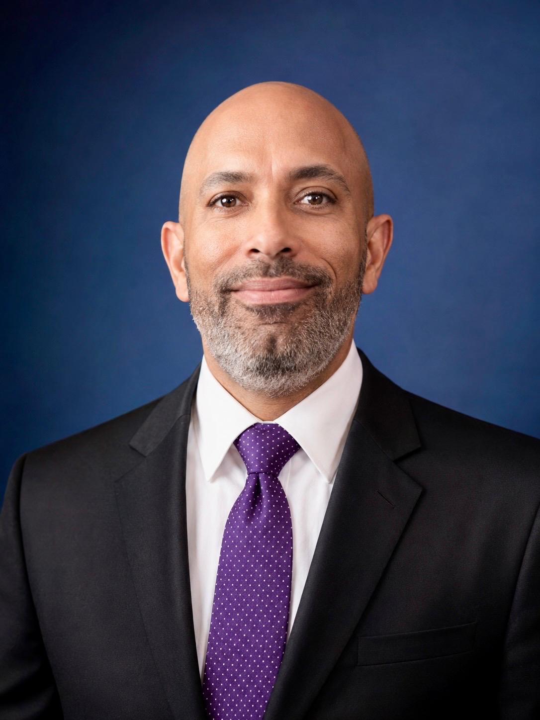 Dr. Carlos Nieves-Marrero